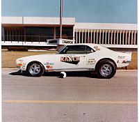 Click image for larger version

Name:	Our 68 SS-ha Camaro  3-73 at Champion [color].jpg
Views:	204
Size:	114.5 KB
ID:	16189