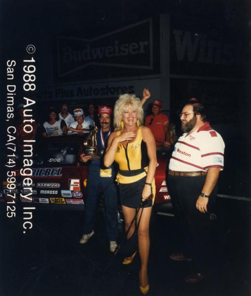 Linda was great....

You cannot put a price on a good time and that fits for this picture......