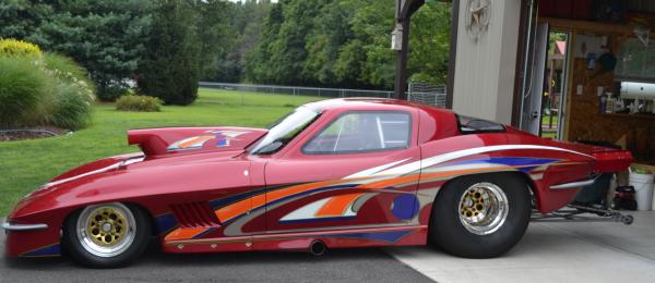 JIM'S  67 VETTE