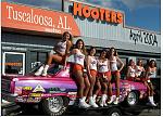 Hooters Girls